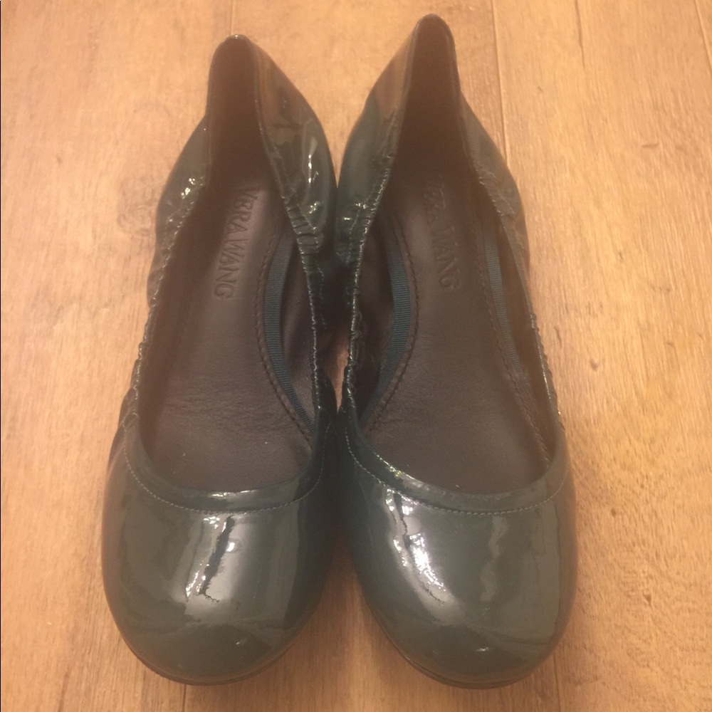 Vera Wang patent leather flats